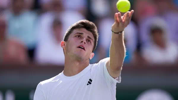 Medwedew & Rune weiter - Indian Wells: Aus für Djokovic-Bezwinger Nardi