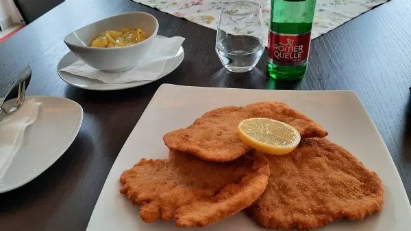 Teuerung im Lande - Hotels und Gastronomie weiter größte Preistreiber