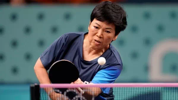 Sieg zum Auftakt - Historisch! „Tischtennis-Oma“ ist nicht zu stoppen