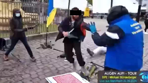 Messerattentat schockt - Not-OP bei Islamkritiker, Polizist in Lebensgefahr