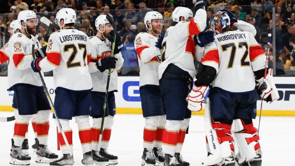 NHL - Play-offs: Panthers und Stars stehen im Halbfinale