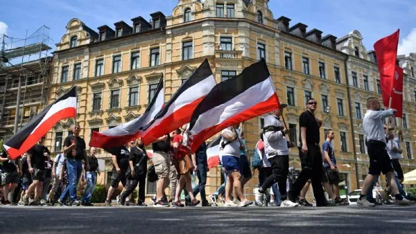 Folgt jetzt die AfD? - NPD von staatlicher Finanzierung ausgeschlossen