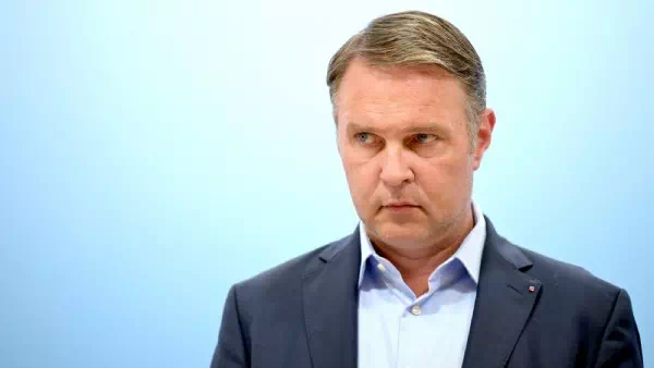Zum Budget-Stopfen - Babler: Regierung verkauft unsere Gesundheit!