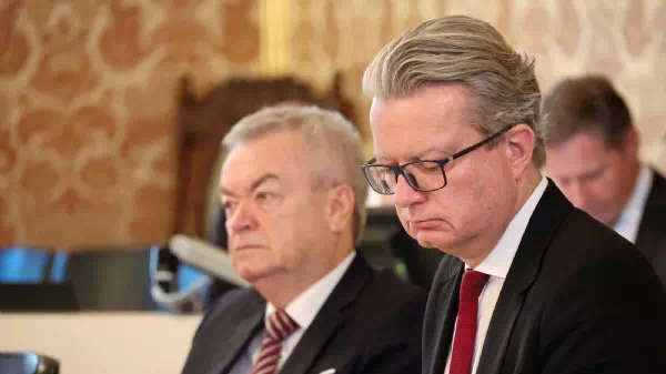 Filzmaier-Analyse - Warum die steirische Regierung nur verlieren kann