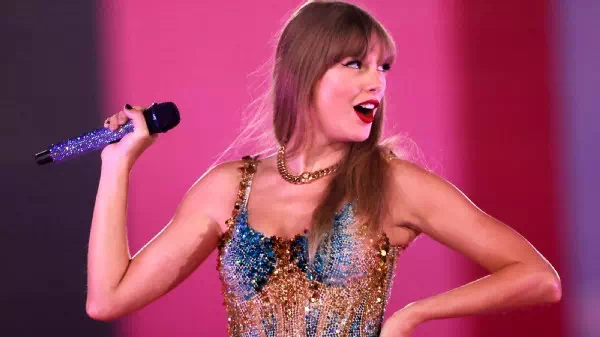 Ärger bei Fans - Auf diesen Kosten bleiben Swifties jetzt sitzen