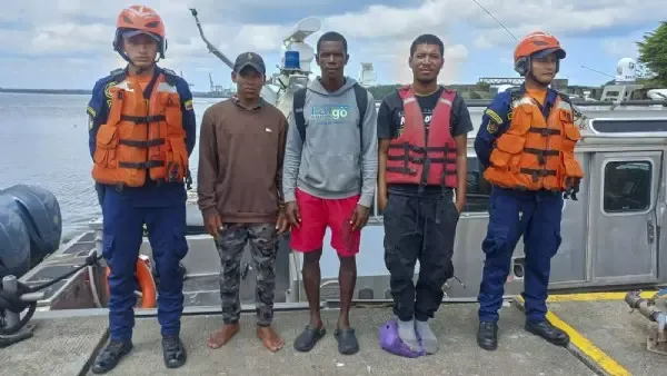 600-Kilometer-Odyssee - Drei Männer überlebten elf Tage auf kaputtem Boot