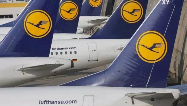 Milliarden vom Staat - EU-Kommission untersucht Lufthansa-Corona-Hilfen
