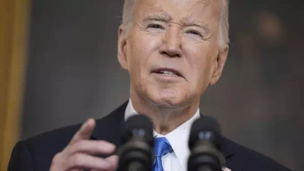 Verurteilt Vorgänger - Biden zu Trumps NATO-Sager: „dumm und beschämend“