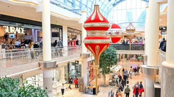 Westfield-Malls & Co. - Wie die Einkaufstempel ihre Kunden ködern (müssen)