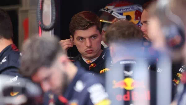 Es ist nicht Mercedes - Neues Wechsel-Gerücht um Weltmeister Verstappen