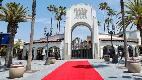 Unfall mit Tram - USA: 15 Verletzte bei Führung in Universal Studios