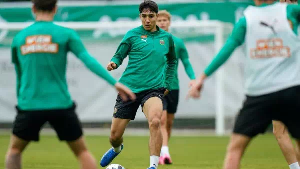 18-Jähriger begeistert - „Hochtalentiert!“ Rapid verlängert mit Youngster