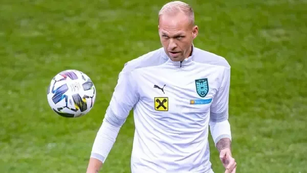 Der Deal ist perfekt - Nun wertvollster Profi: Neuer Klub für Holzhauser!