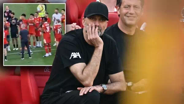Reds-Profi beleidigt - Alle klatschten für Jürgen Klopp – bis auf ihn