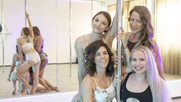 Trendsport Poledance - So geht anstrengendes Muskeltraining samt Sexyness
