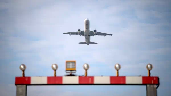 Gestank an Bord - Toilette übergelaufen: Flugzeug musste umkehren