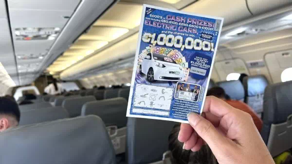 Rubbeln an Bord - Ryanair-Lotto: Darum sollten Sie keine Lose kaufen