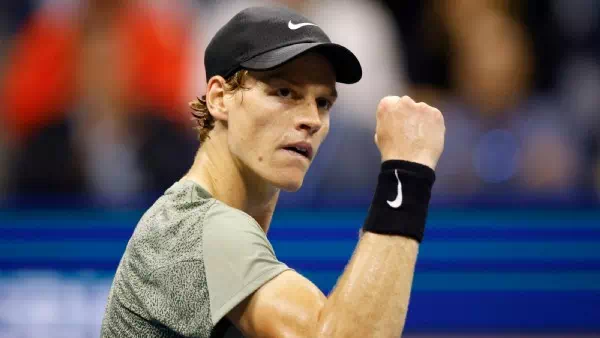 Trotz Doping-Causa - Furioser Sinner steht im Halbfinale der US-Open