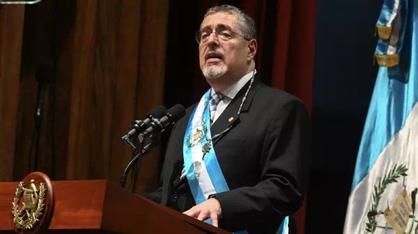 Nach Verzögerungen - Guatemalas Präsident Arévalo endlich vereidigt