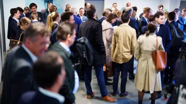 Knalleffekt bei Votum - Signa-Gläubiger stimmen für Treuhandlösung