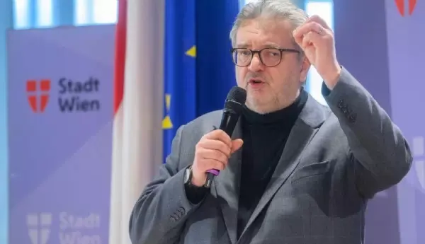 Hacker gegen Plan - Asylkarte „ist künstlich aufgeblasene Ameise“