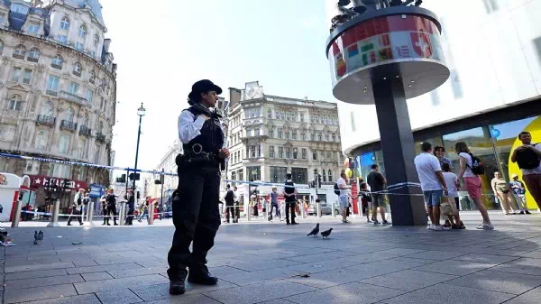 Festnahme in London - Erneut Messerangriff: Frau und Mädchen verletzt