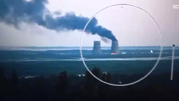 „Brandstiftung“ - Feuer am Kühlturm von Atomkraftwerk Saporischschja