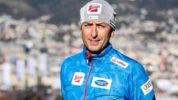 In Oberstdorf - Österreich fliegt bei Super-Teambewerb aufs Podest