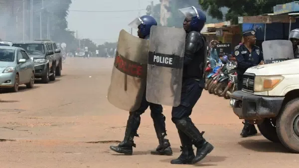 Burkina Faso - Blutbad in Moschee während Gebet: Dutzende Tote