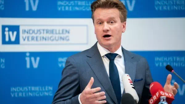 Neuer Rekordtransfer? - Kevin Danso: Diese Klubs bringen sich in Stellung
