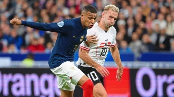 Teuerstes Fußballspiel - Der große Traum vom Finale um 200 Millionen Euro