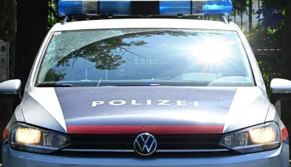 Bedenkliche Vorfälle - Darum wurde Polizist nach Party suspendiert