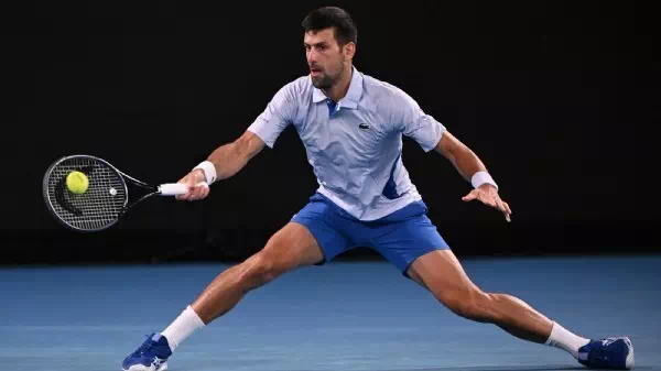 Australian Open: - Djokovic müht sich gegen 18-Jährigen in 2. Runde