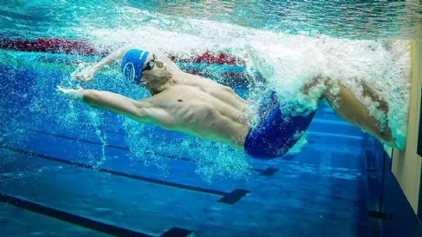 Junges Schwimm-Ass - Auf den Spuren von Weltmeister Markus Rogan