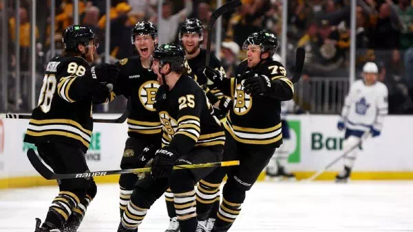 Sieg gegen Toronto - Boston zieht ins Play-off-Viertelfinale ein