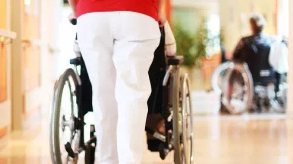 „Schwierig für mich“ - Sebastian Vettel äußert sich zur Causa Horner