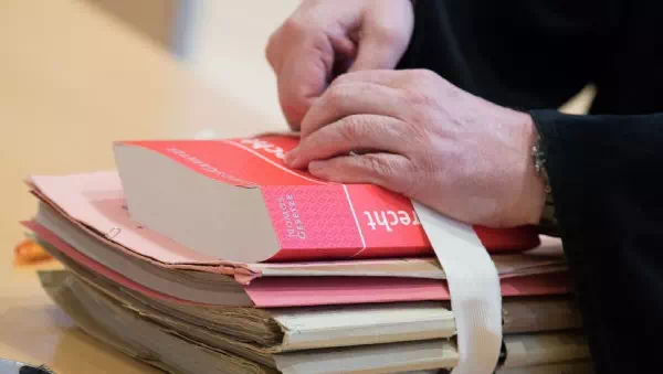 Verteidiger: Sexsomnia - Sohn (8) vergewaltigt: Keine Haft für Staatsanwalt