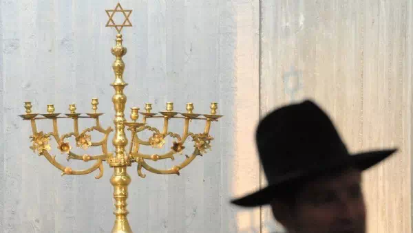 Problem nimmt zu - 4 von 5 Juden klagen über Antisemitismus in der EU
