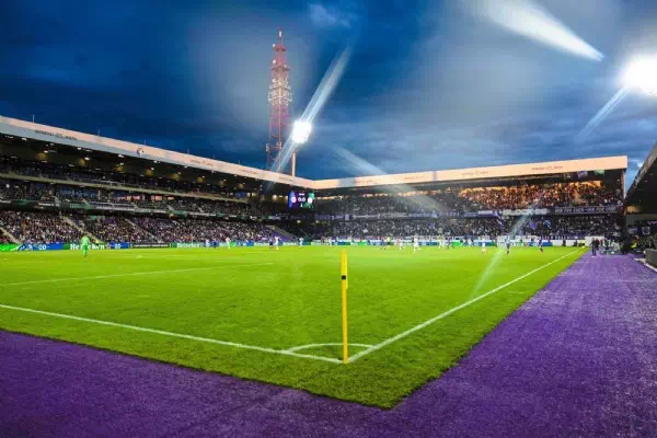 „Grüne“ Bundesliga - Vegane Kantinen und Kicker, die Müll sammeln