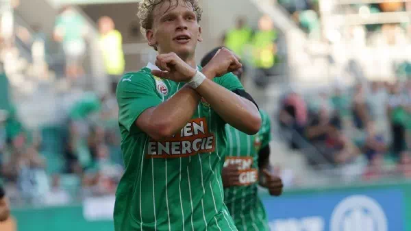 So tickt Querfeld - Bei Rapid abgeblitzt – dann startet Leo durch!