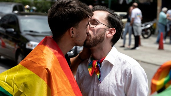 Widerstand in der EU - LGBTQI-Förderung: 9 Staaten verweigern Zustimmung