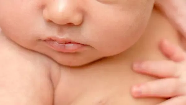 Mit Zettel in Korb - Ein Monat altes Baby in Mailand ausgesetzt