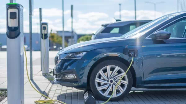 China auf Überholspur - Darum läuft Europas Autoindustrie die Zeit davon