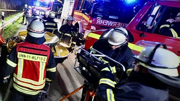 Horrorunfall in D - Vater und Sohn bei illegalem Autorennen verbrannt