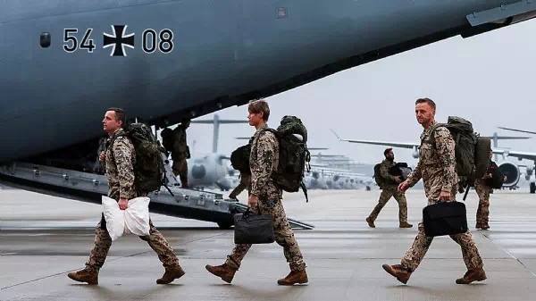 „Europäischer denken“ - Bundeswehr soll künftig auch Ausländer rekrutieren