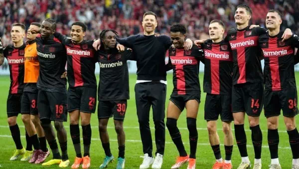 Deutsche Bundesliga - Leverkusen gegen Bremen ab 17.30 Uhr LIVE