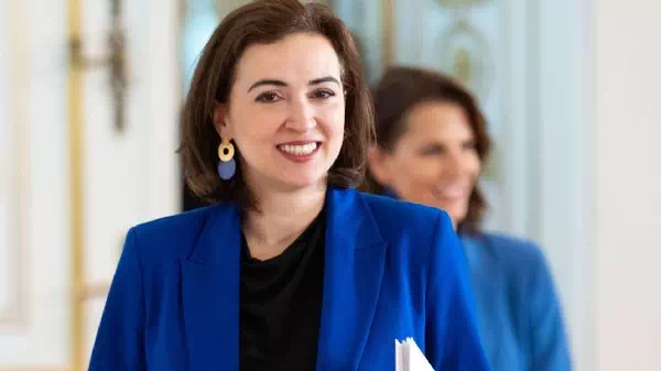 „Familie wächst“ - Ministerin Zadic ist mit zweitem Kind schwanger