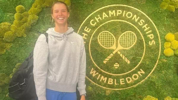 Tennis-Sensation - Wimbledon! Lienzerin schlägt am heiligen Rasen auf