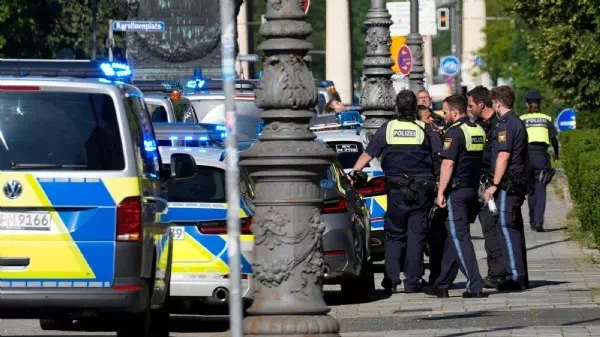 Tatverdächtiger tot - München: Schüsse vor NS-Dokumentationszentrum