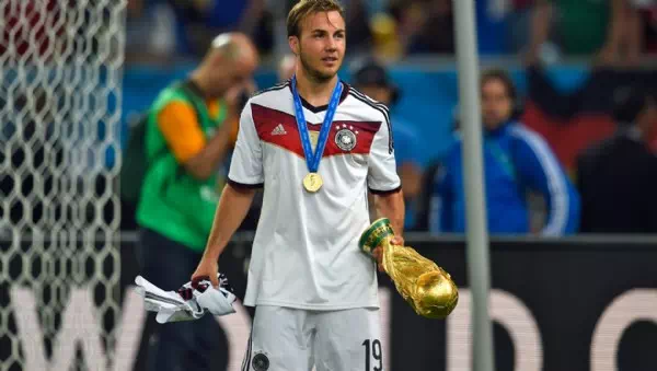 „Wäre nicht sinnvoll“ - Heim-EM für WM-Held Mario Götze kein Thema